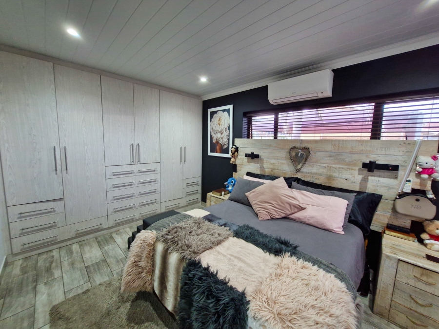 3 Bedroom Property for Sale in Tergniet Western Cape